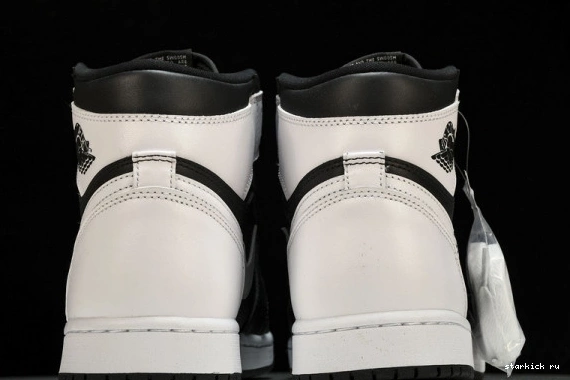 Retro High White  OG 1 Jordan DZ5485-010 Black  DZ5485-010 0217